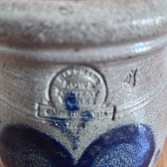 Rowe pottery works 1985 blue heart case cannister stoneware - Picture 2 of 3